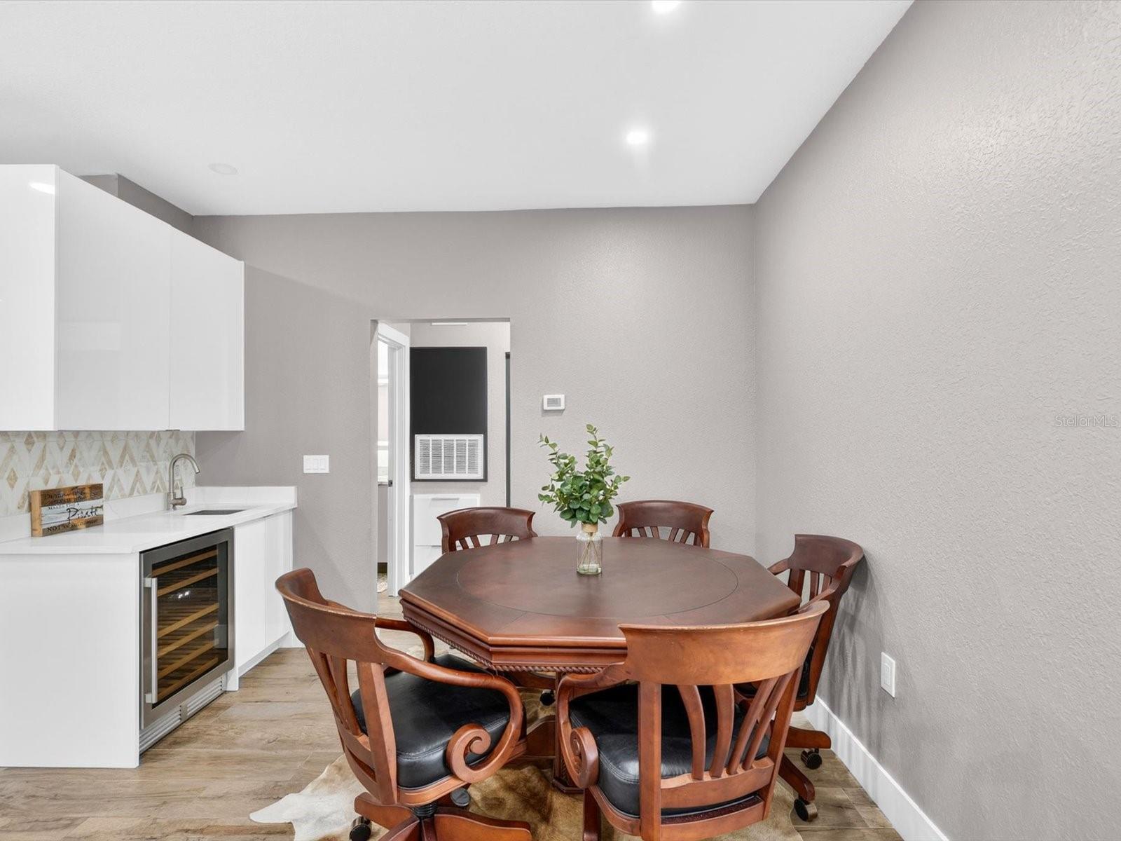Separate wet bar