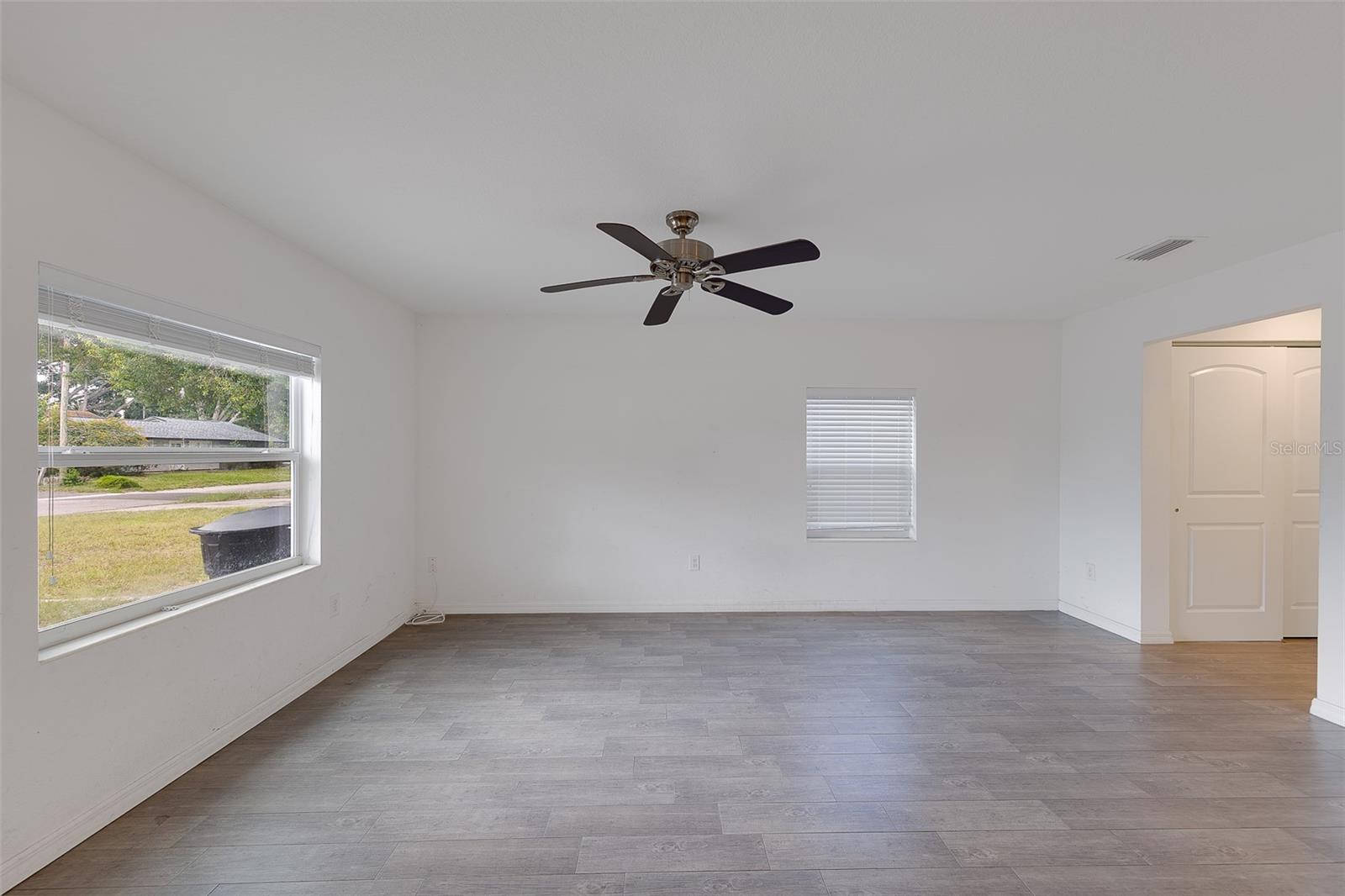 Ceiling fan