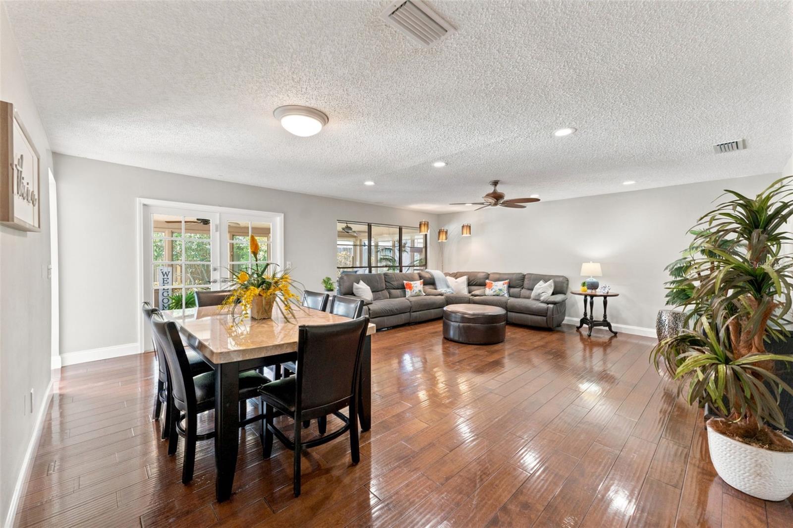 Living/Dining