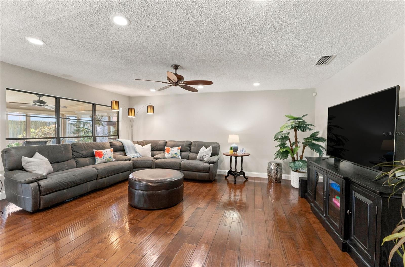 Living/Dining
