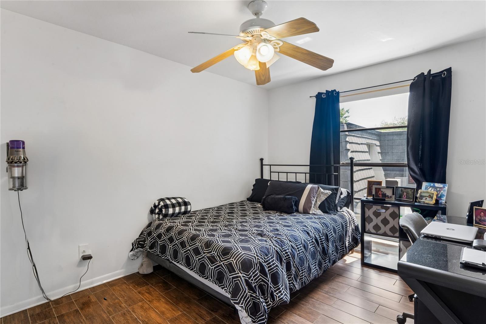 Bedroom 2 with ceiling fan