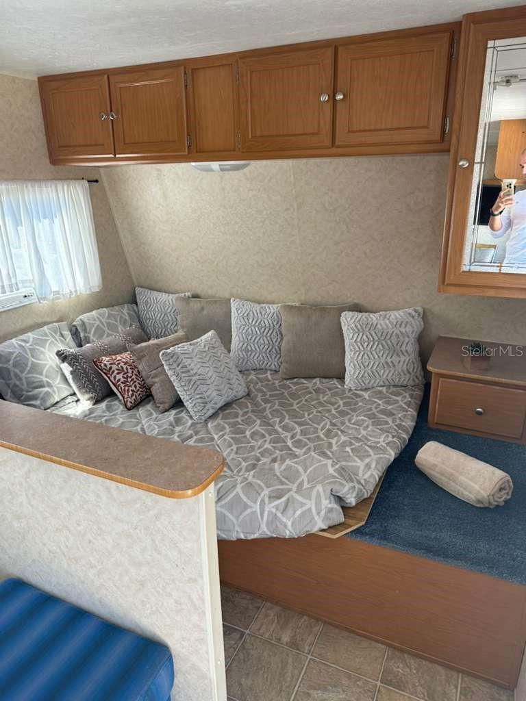 Mobile home unit