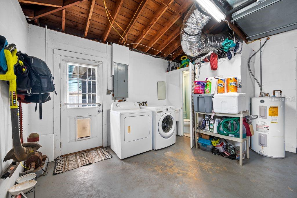 Washer and Dryer Conveys with Sale - Door to Backyard