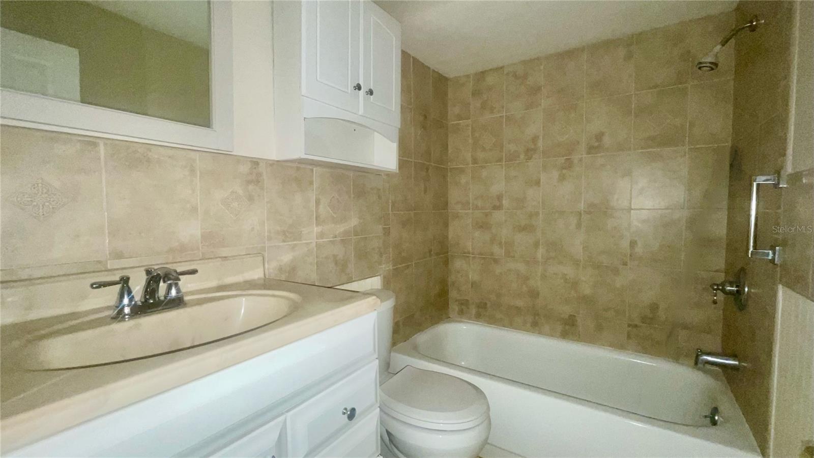bathroom 4
