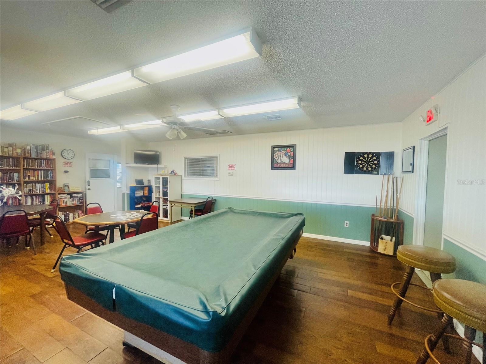 Clubhouse 2