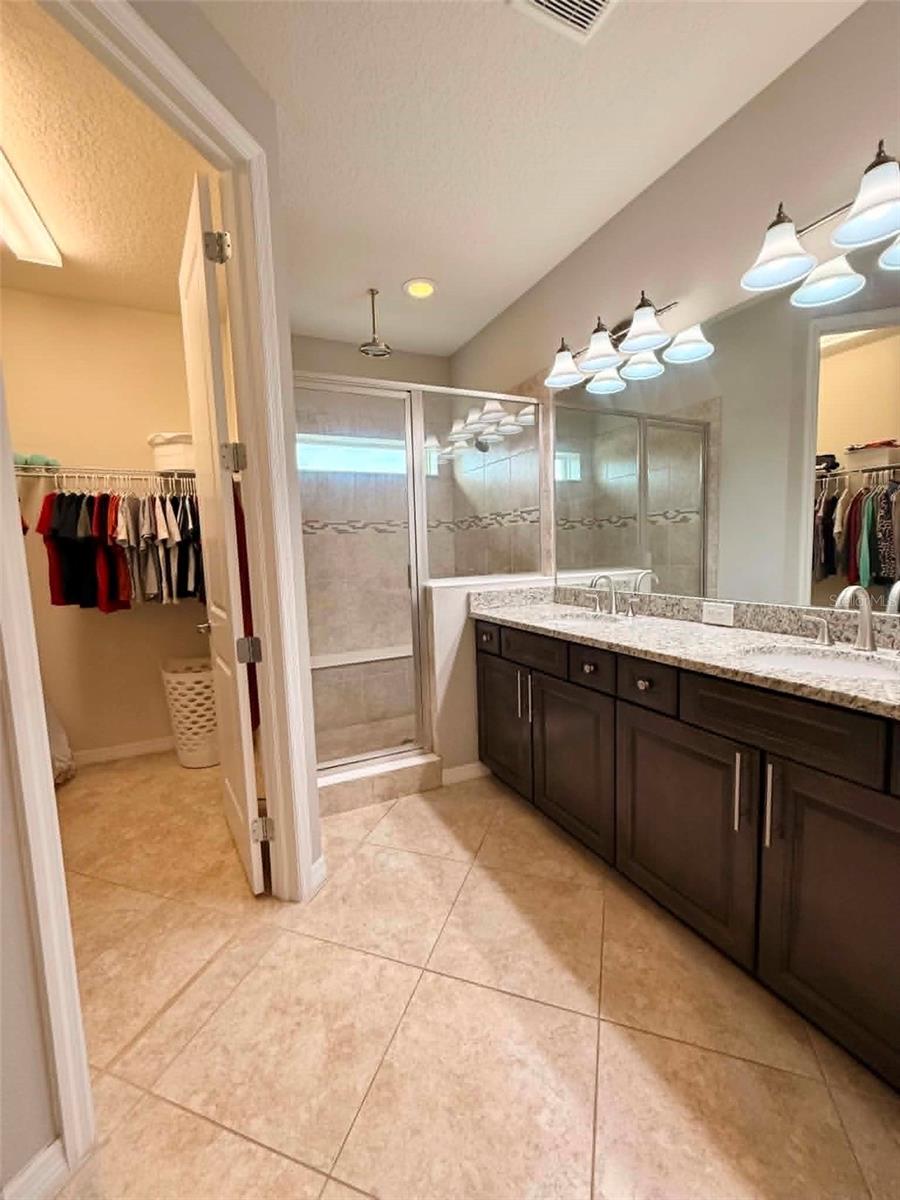 Primary bath