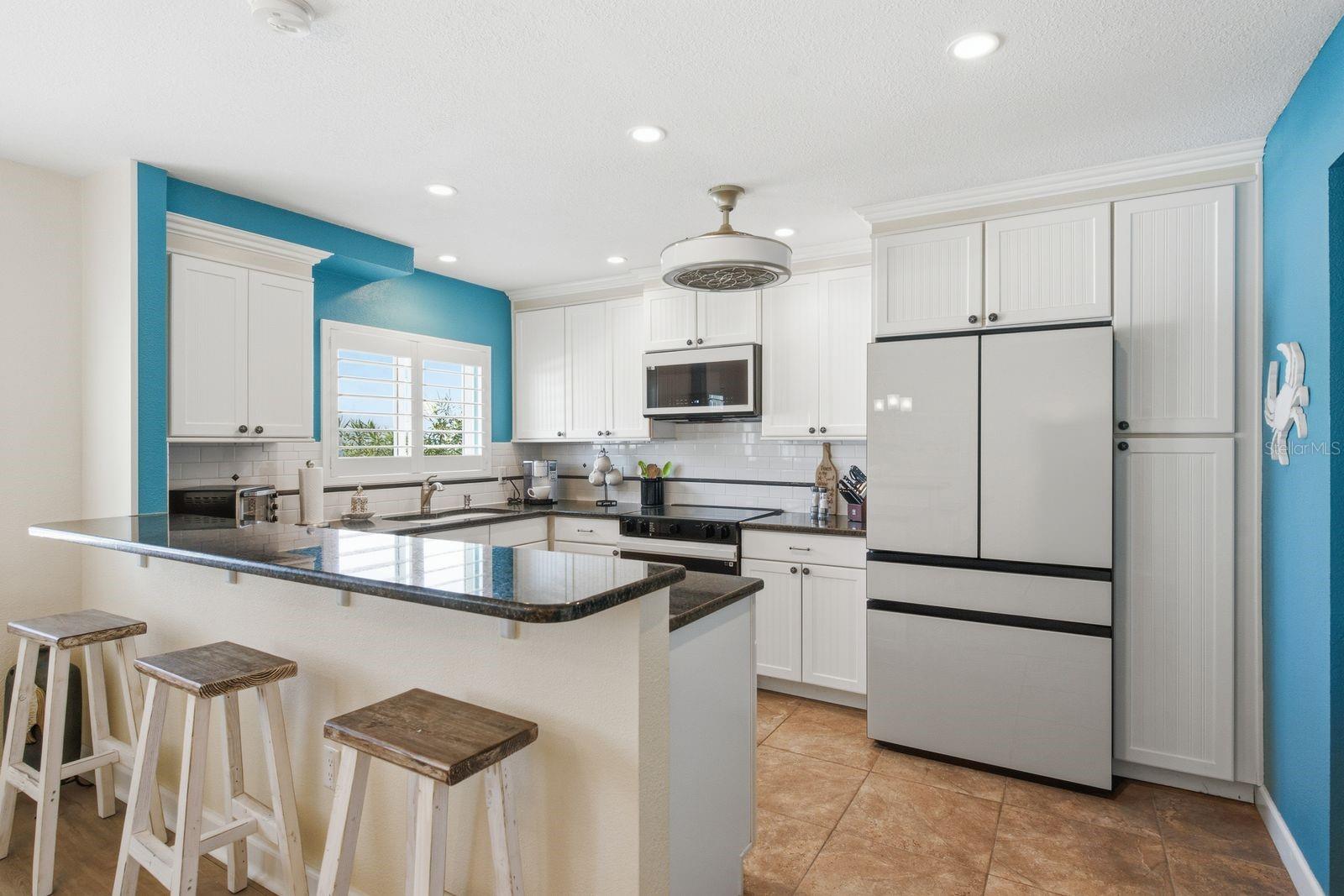 Kitchen island