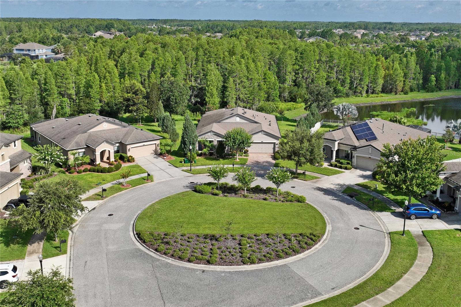 Full Cul-de-sac View Pearl Crescent Ct.