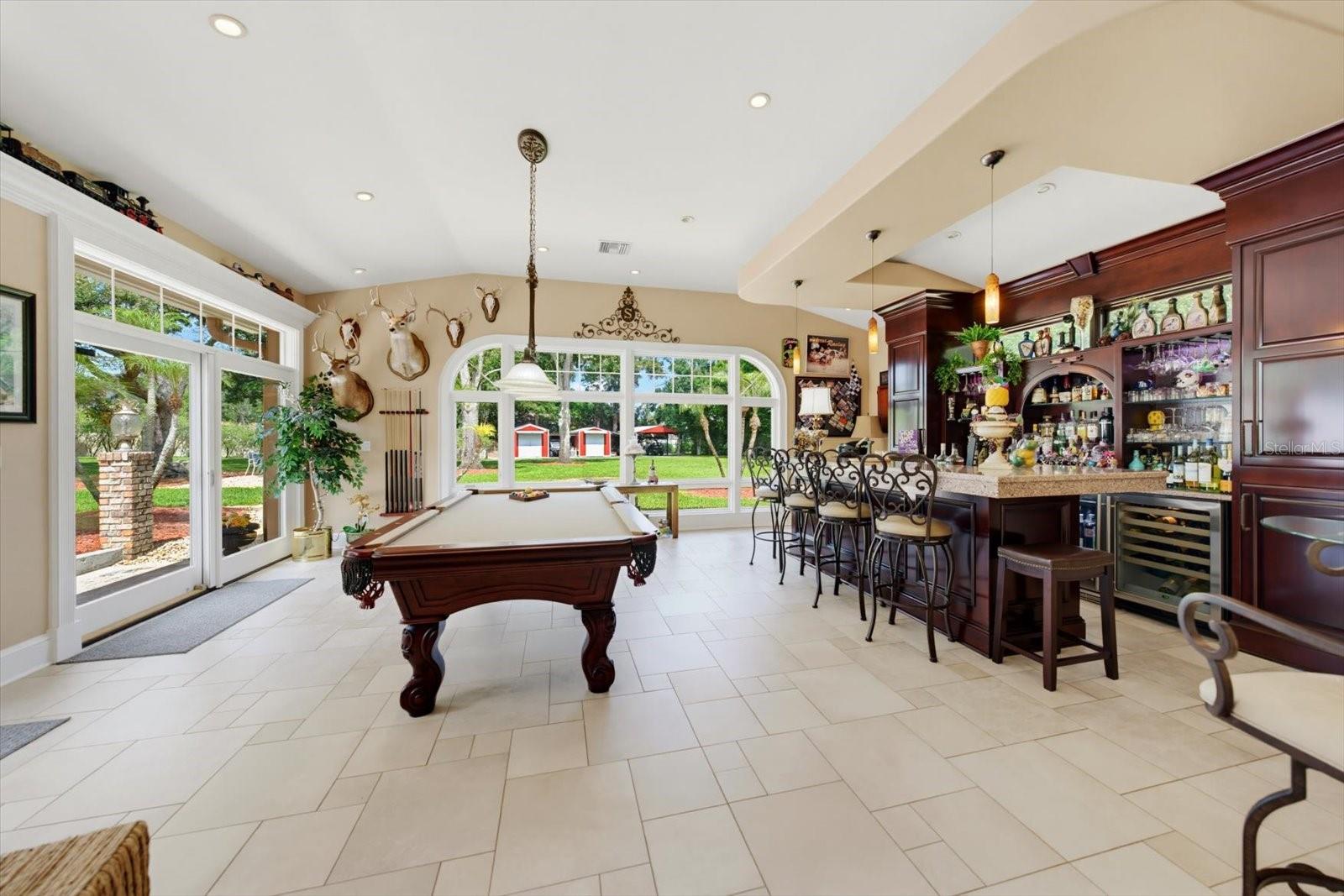 Fabulous recreation room with built in bar