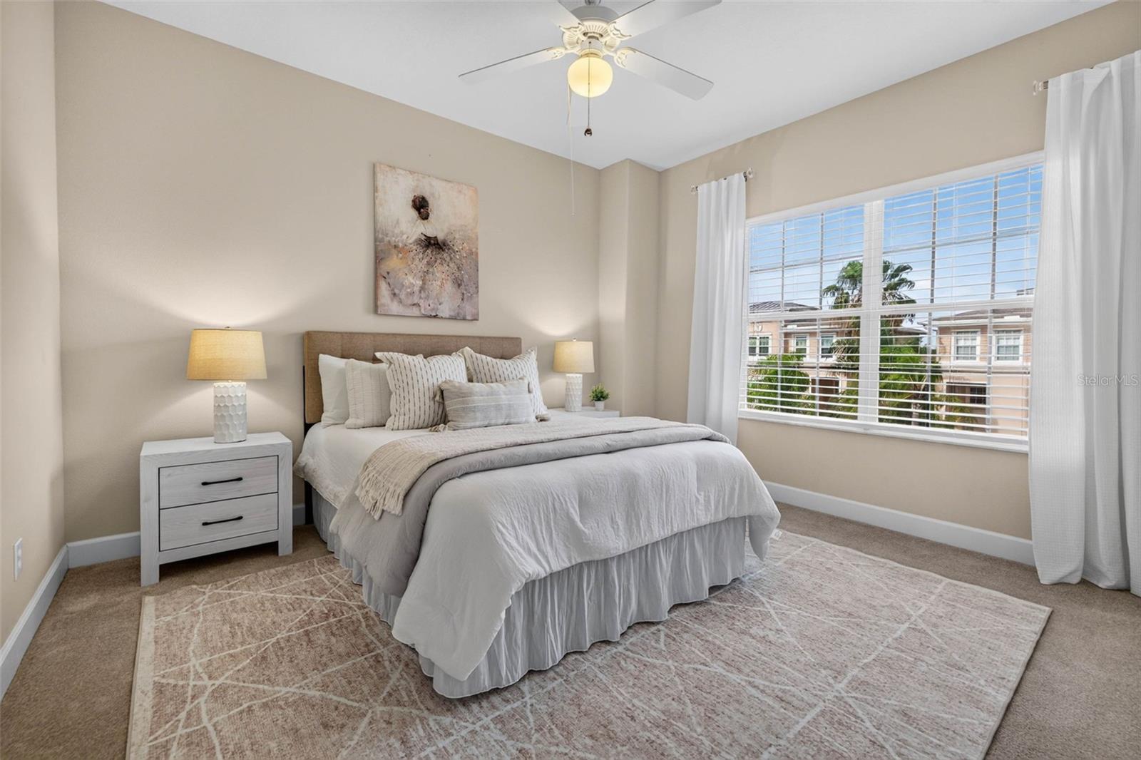 Guest bedroom