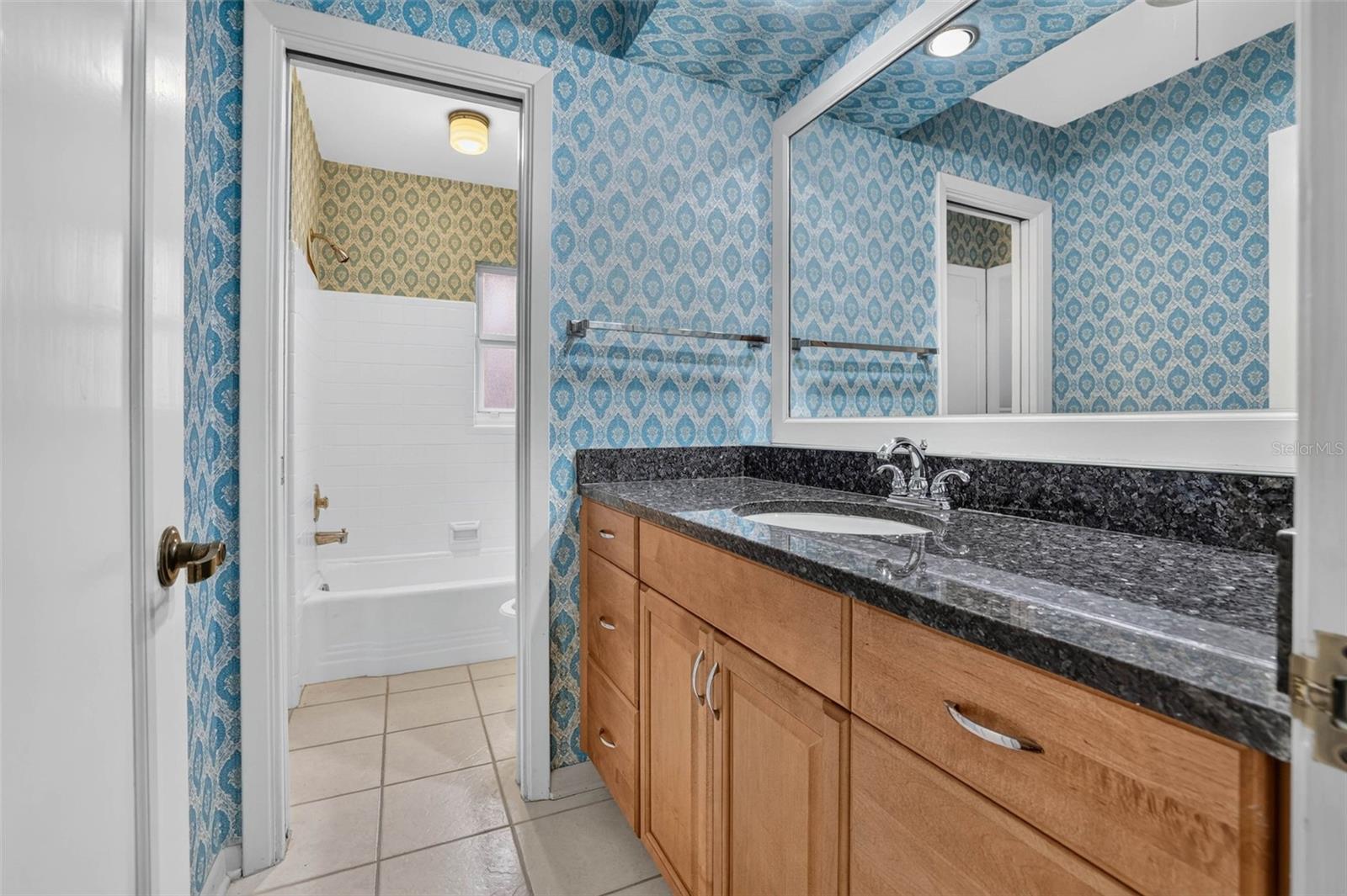 2nd bathroom