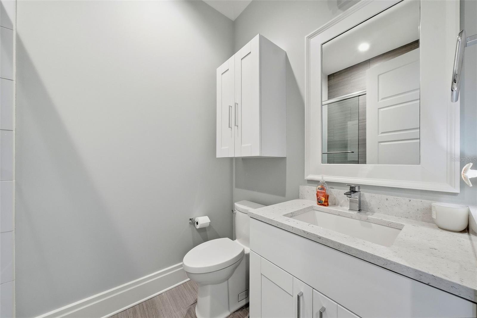 2nd floor bath