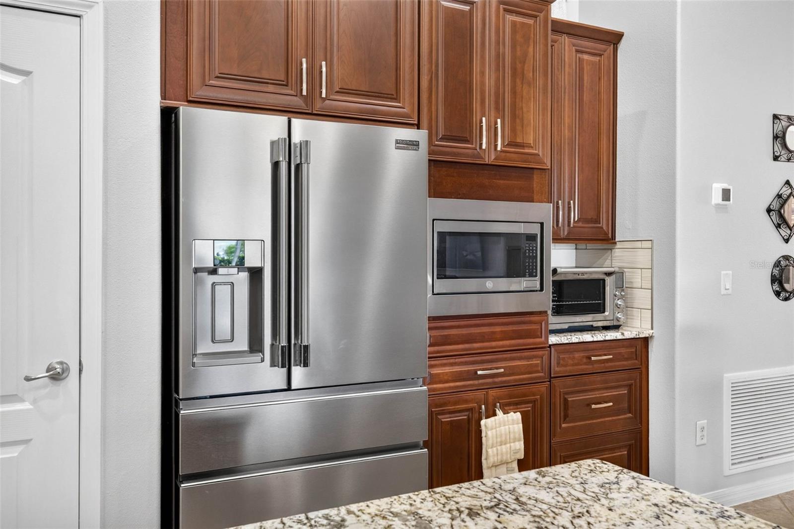 Built-in Microwave