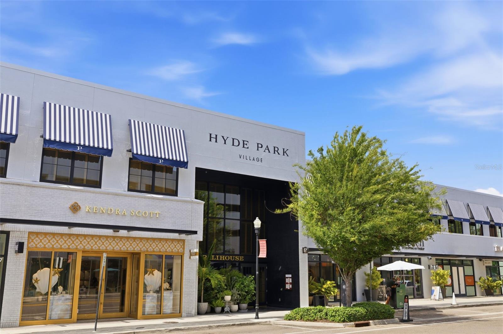 Hyde Park Village Shops/Restaurants