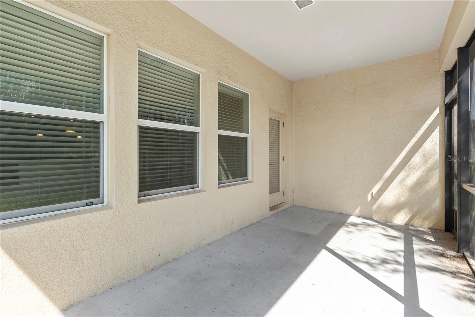 Cover & Screened Rear Porch