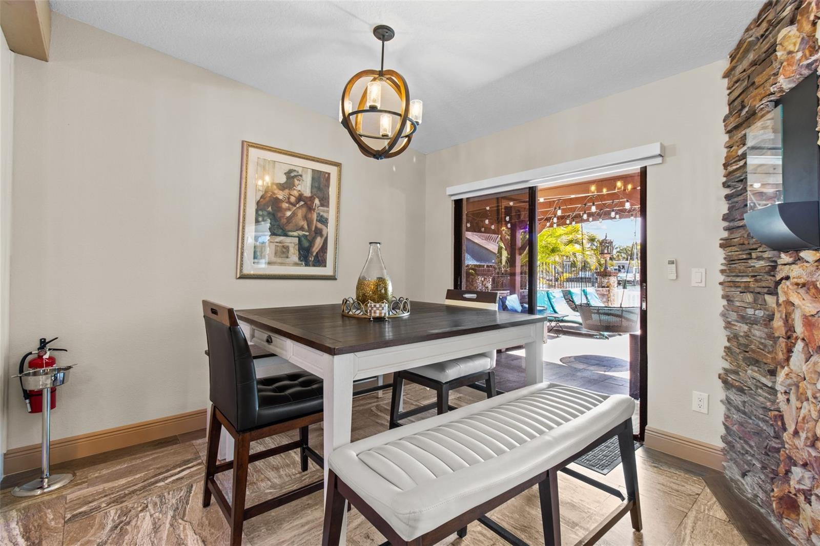 Breakfast nook