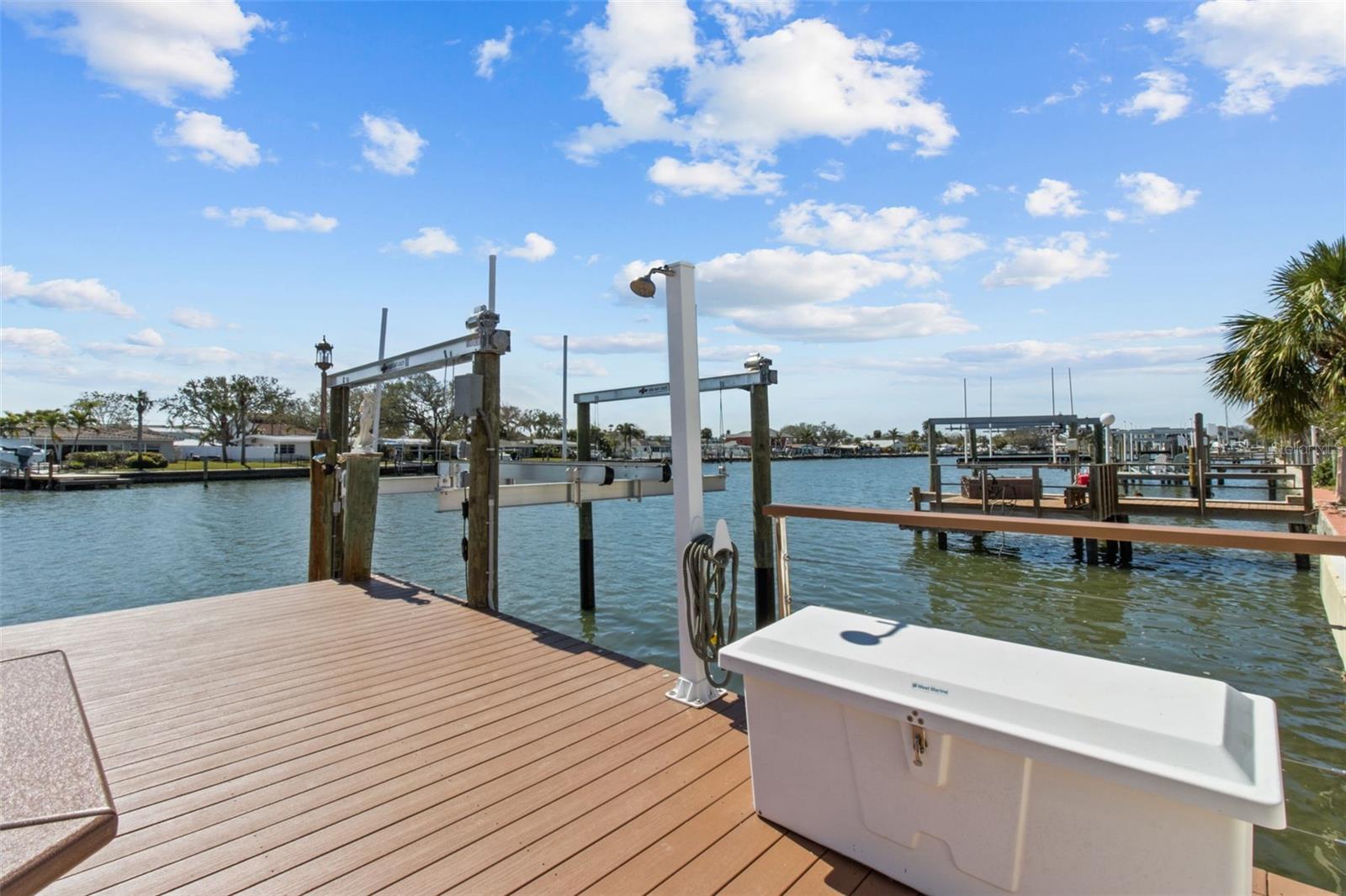 Boat lift 1 year old
