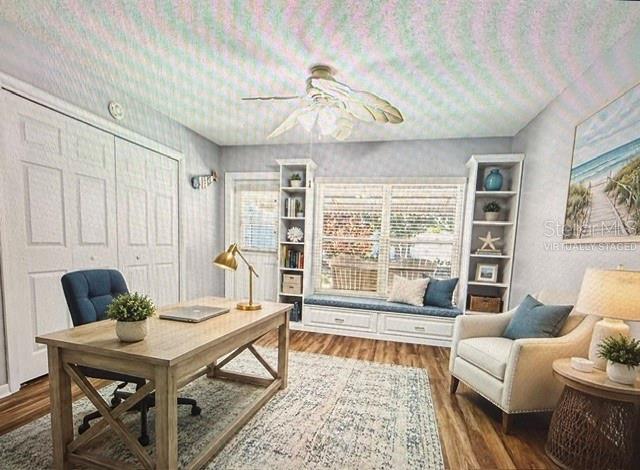 Virtually staged Office