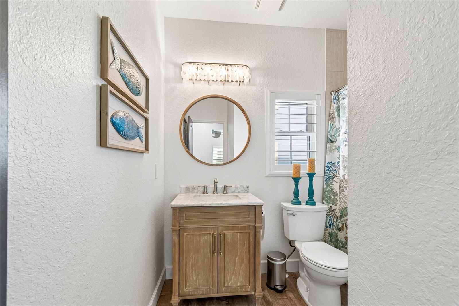 Full bath- main floor