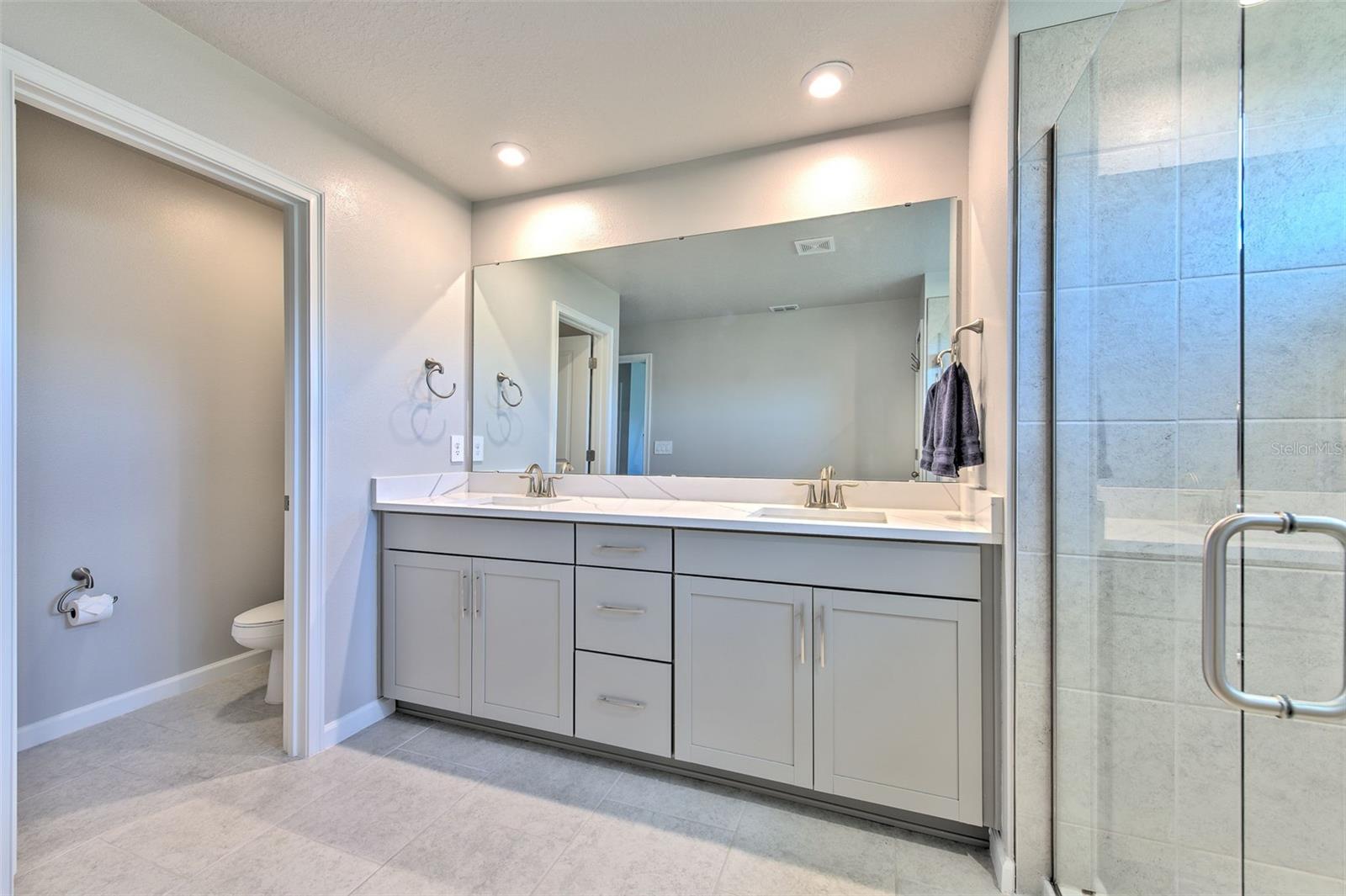 En Suite Bath with Dual Sinks & Shower