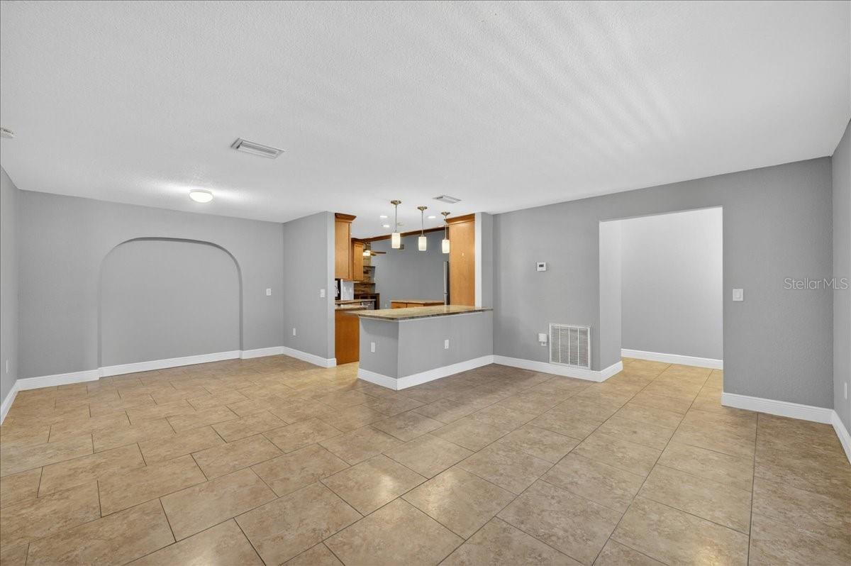 Living Room/Dining Room
