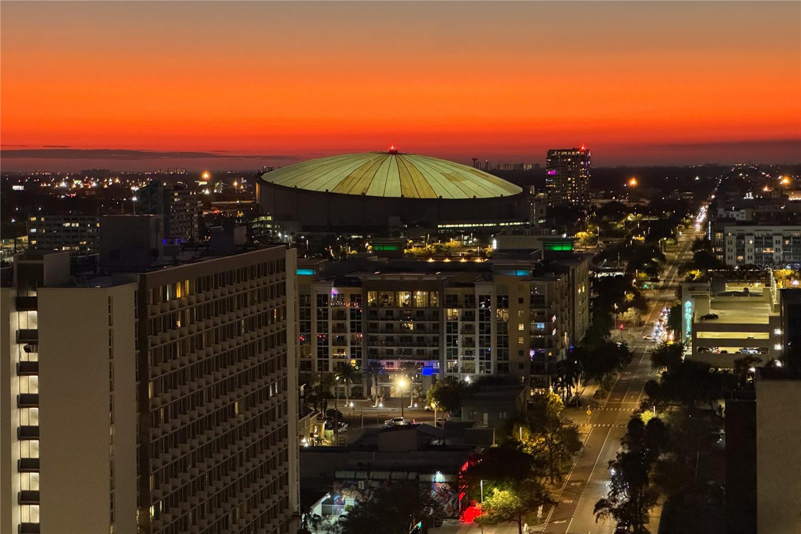 WOW! April Sunset, what a show!