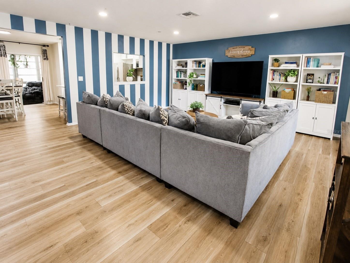 Living Room – Open living area with abundant natural light.