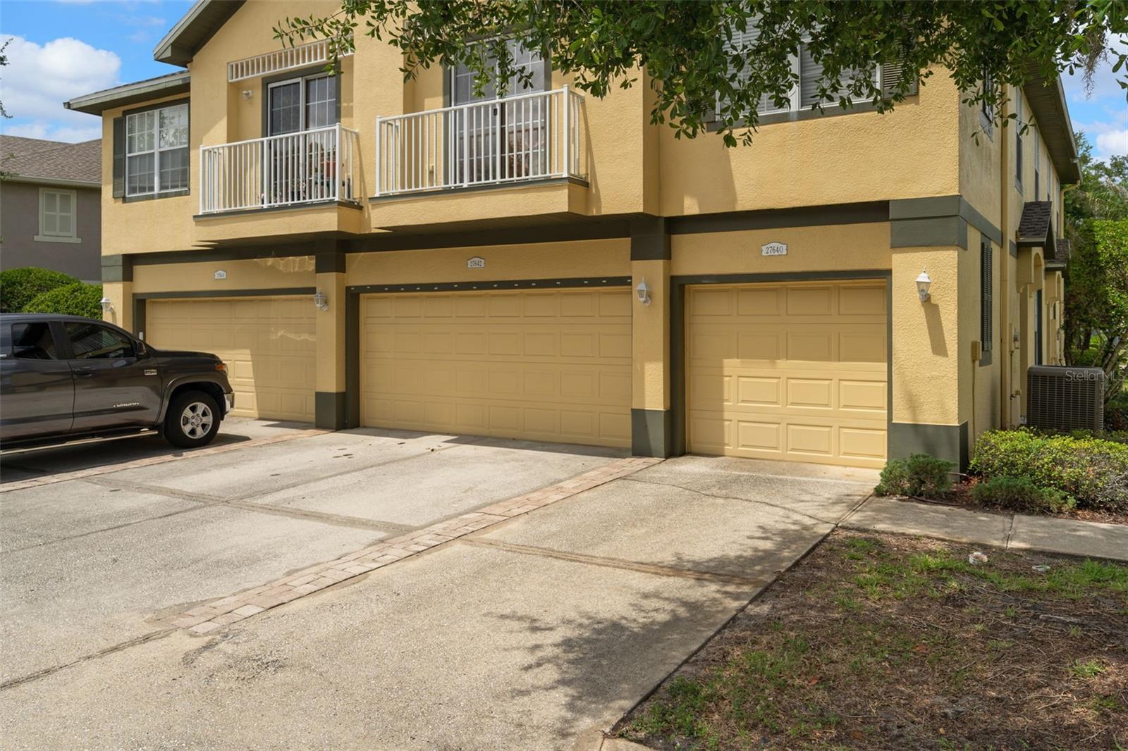 Middle 2 Car Garage