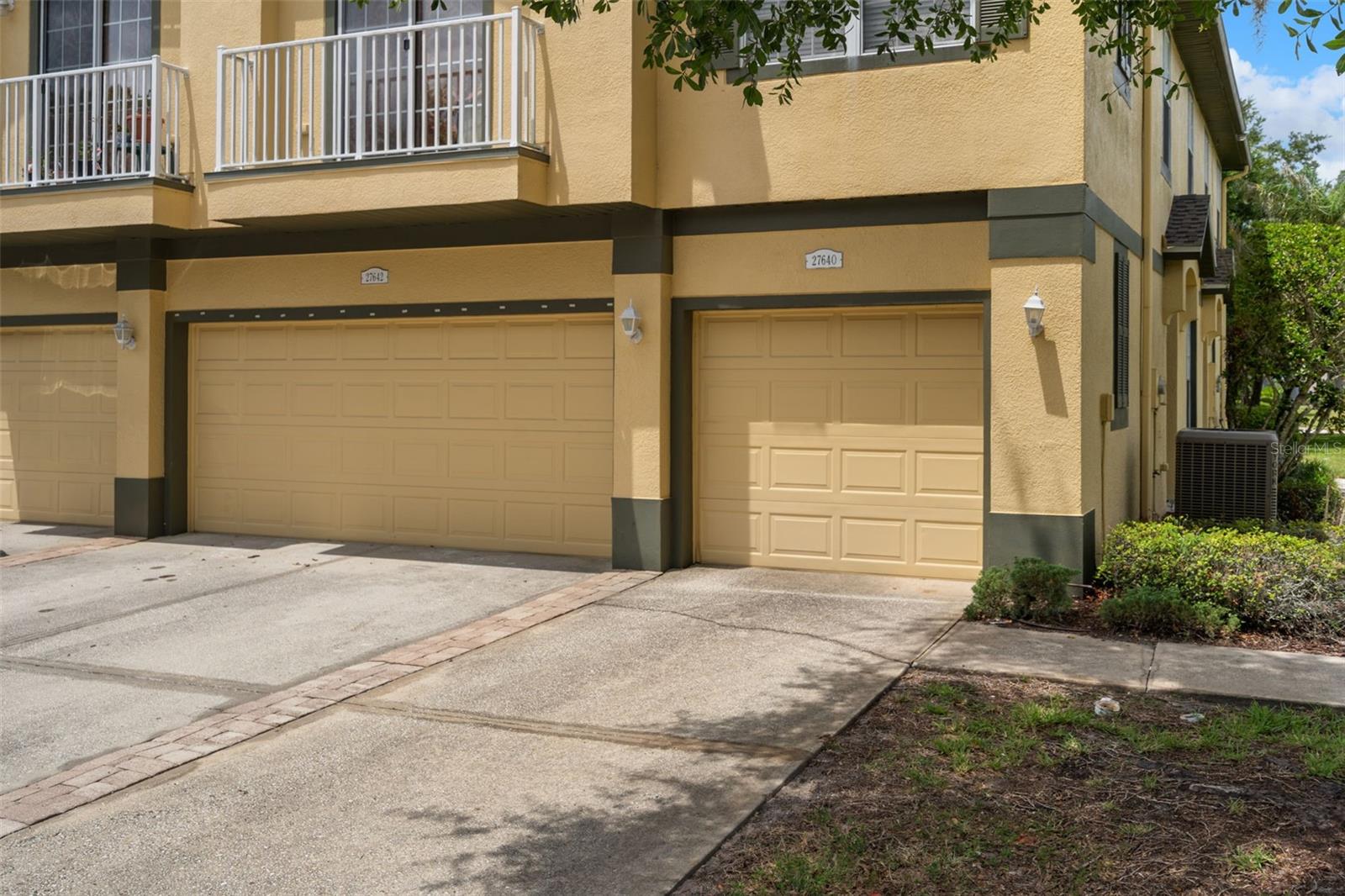 Middle 2 Car Garage