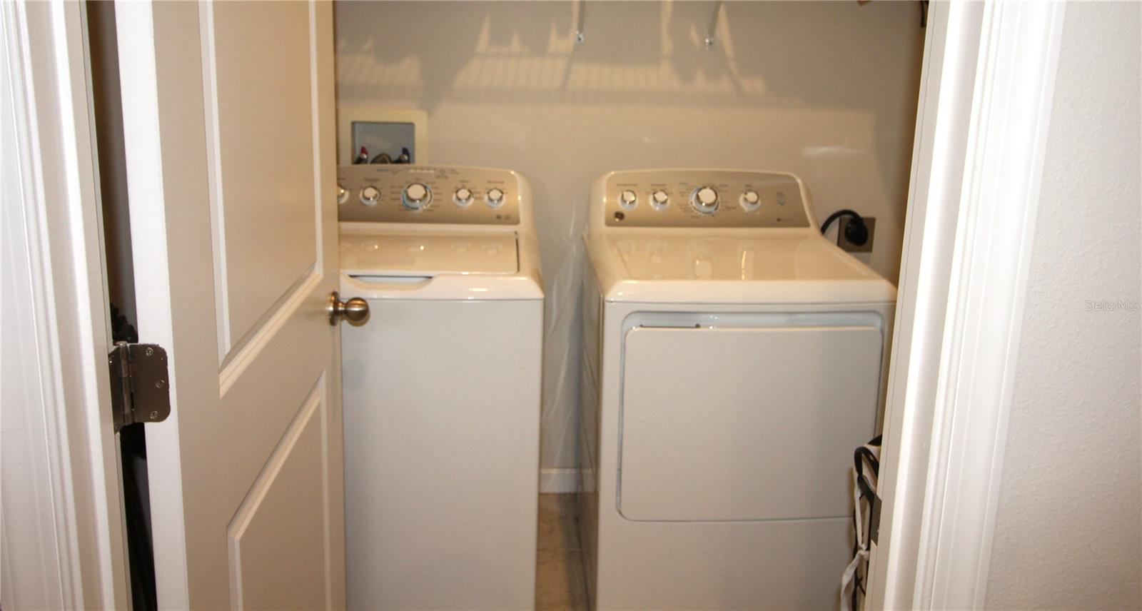 washer and dryer stay with the home
