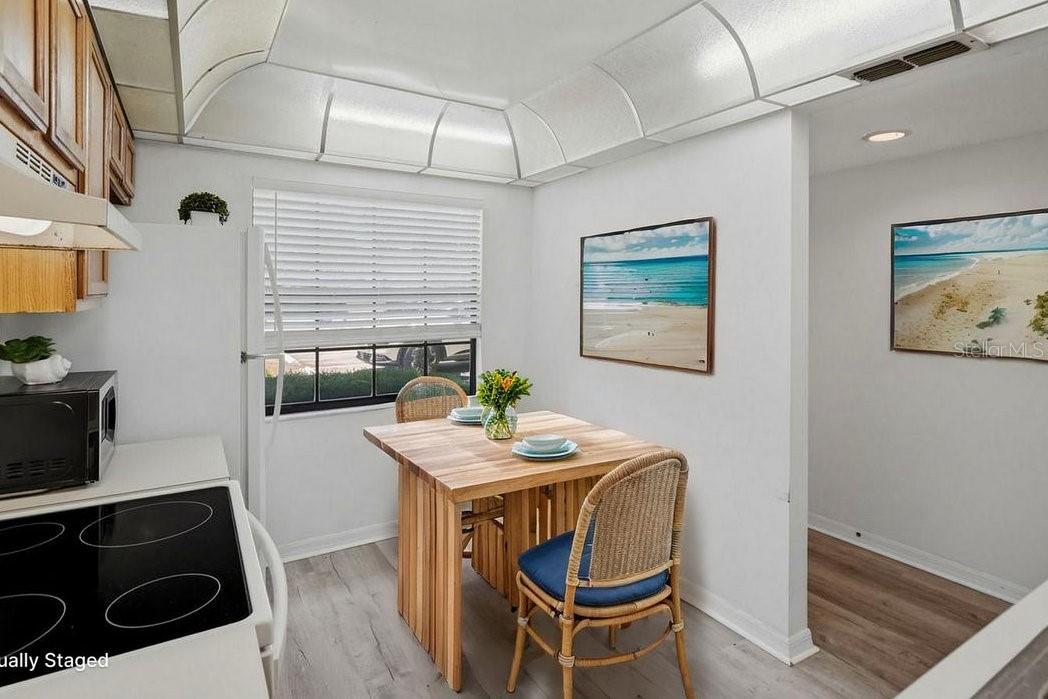 Staged Nook