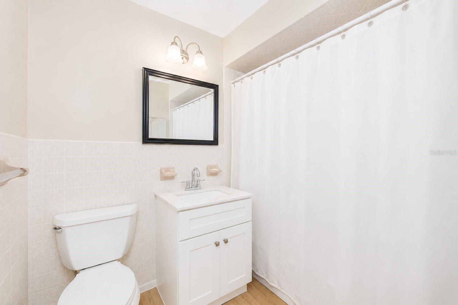 Guest bathroom.