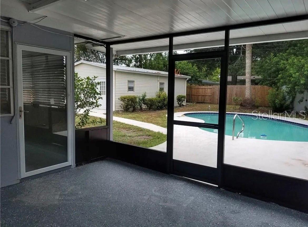 Screened Back Porch