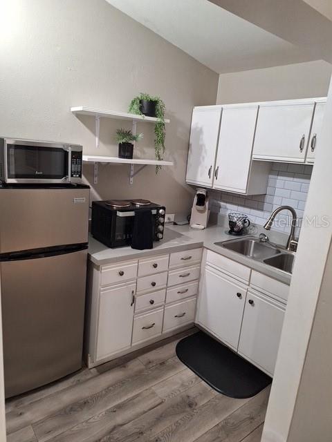Pool House Kitchen