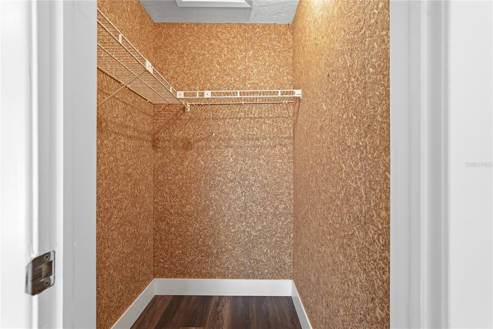 Walk in Closet