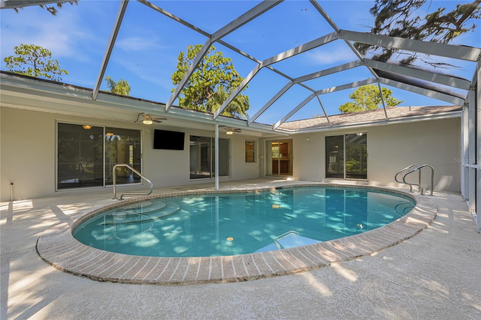 Private Pool