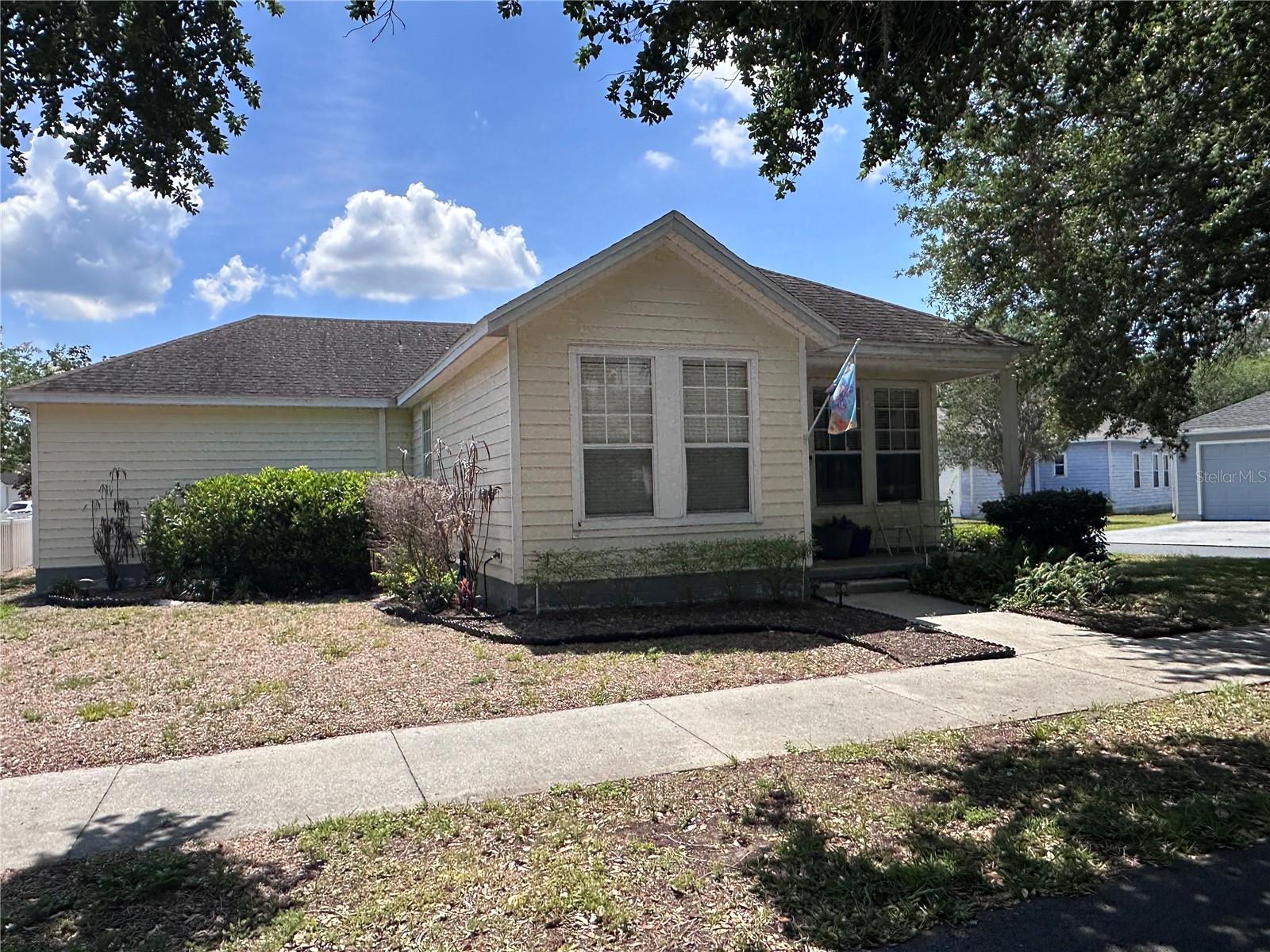 6344 Birmingham Avenue, Zephyrhills, FL 33542