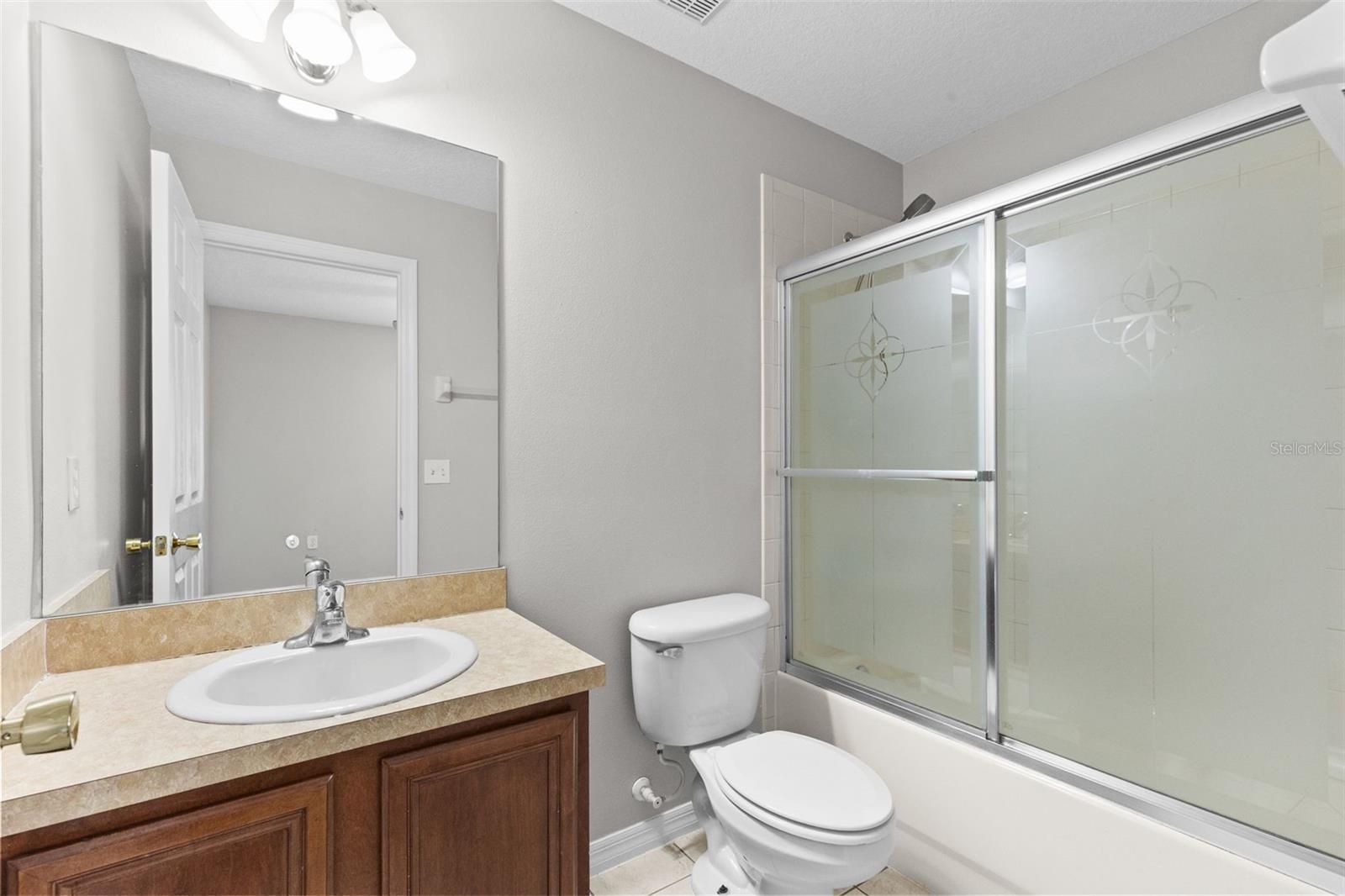 En-suite Bathroom