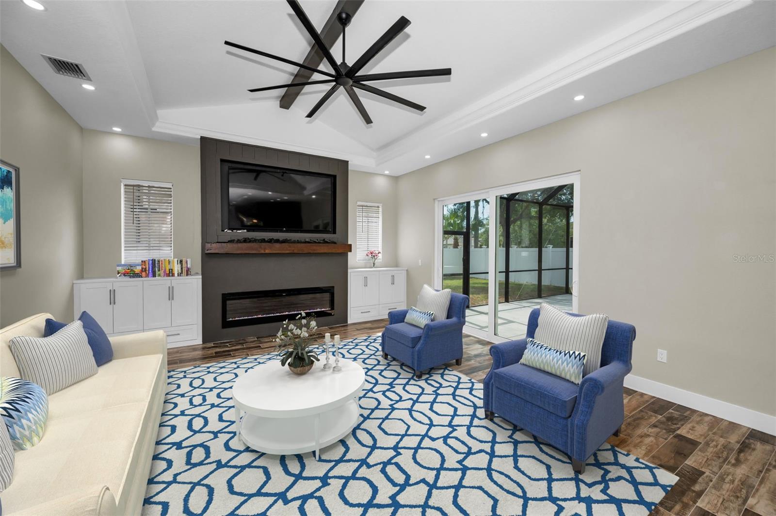 Massive family room