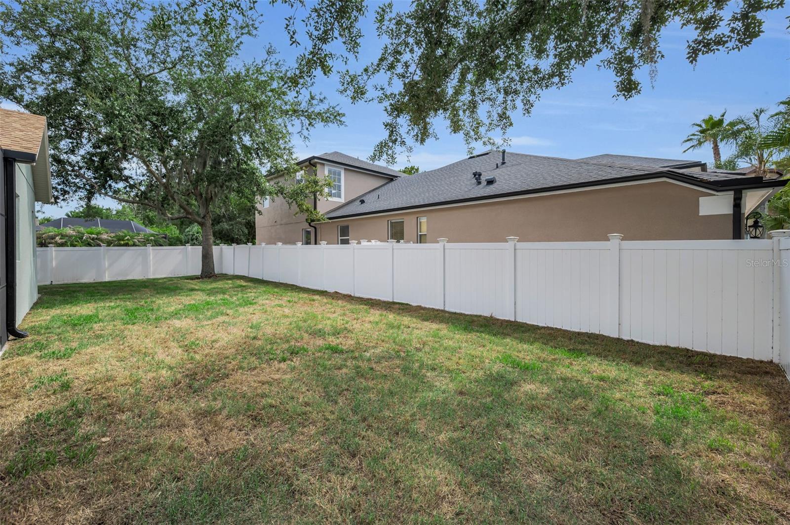 Plenty of room for pool/yard toys etc...