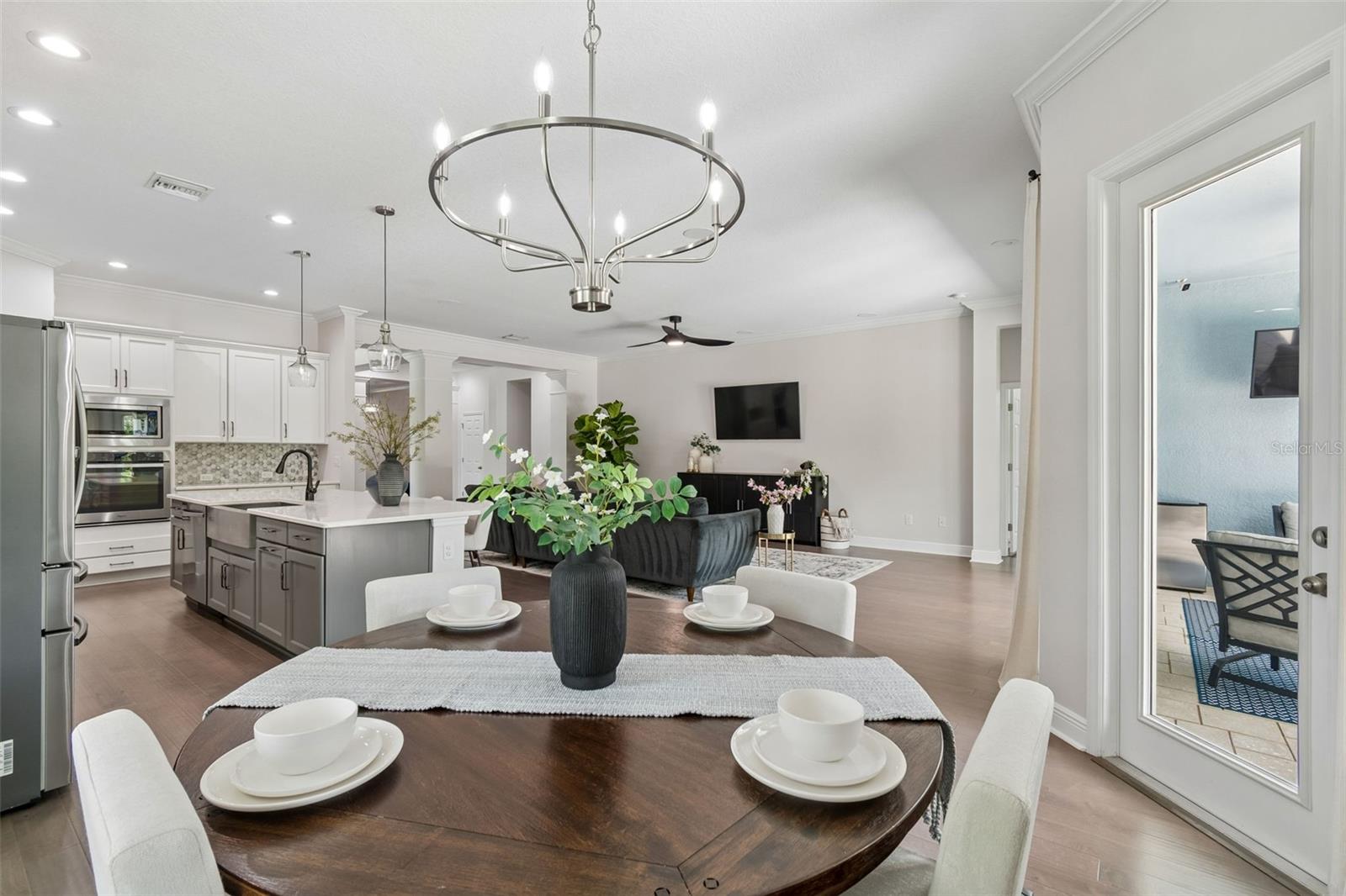Eat in kitchen and living room