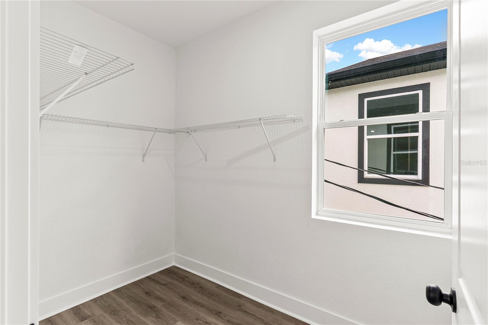 walk in closet