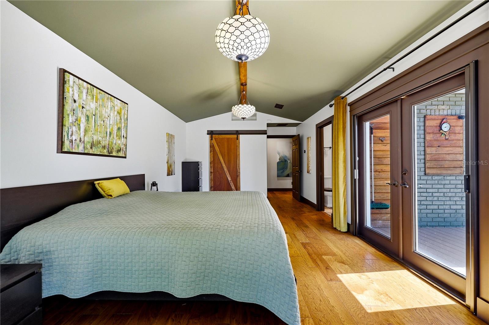 Primary Suite