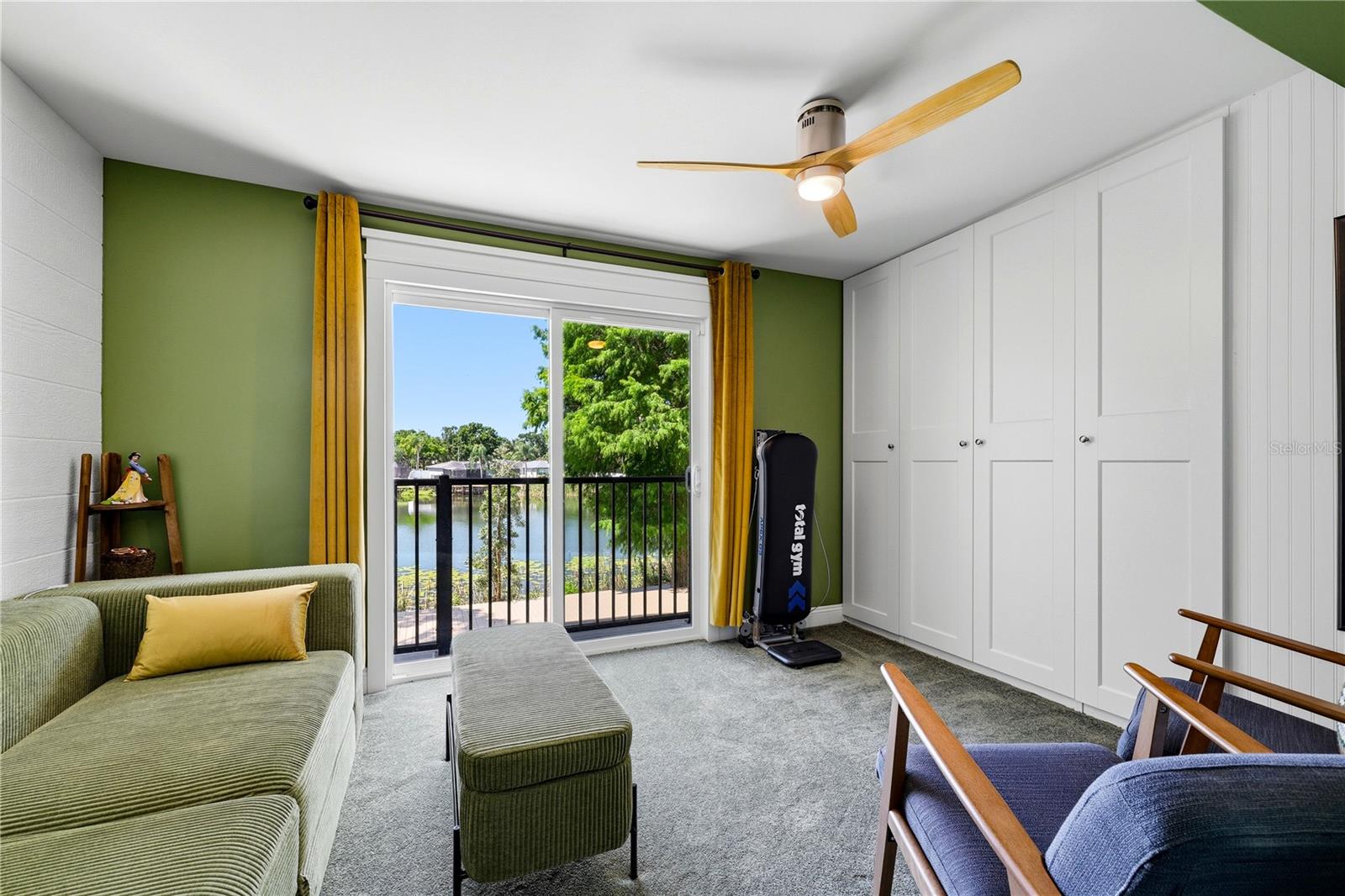 3rd bedroom flex/living area