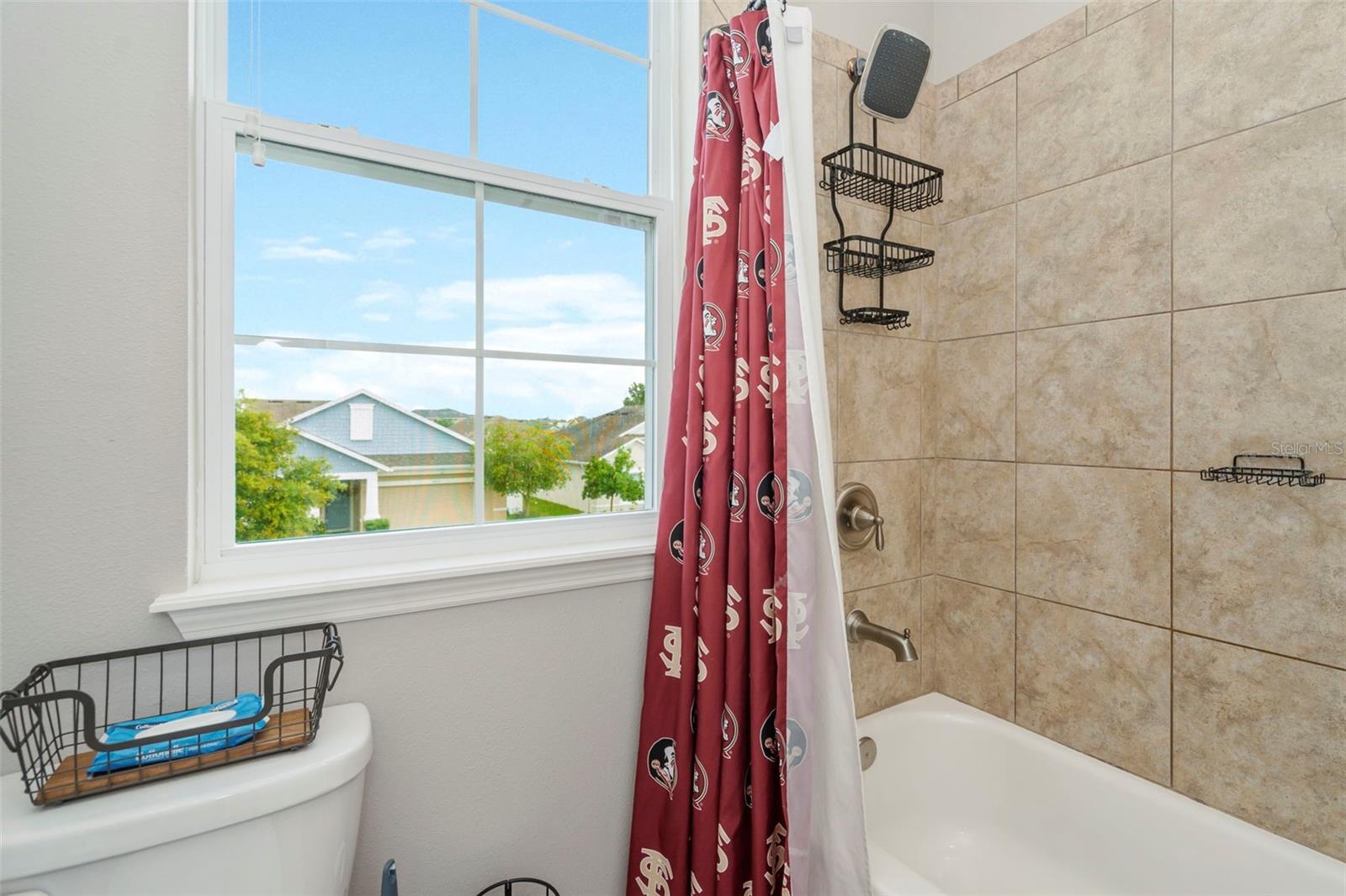 Jack n Jill Bathroom Upstairs