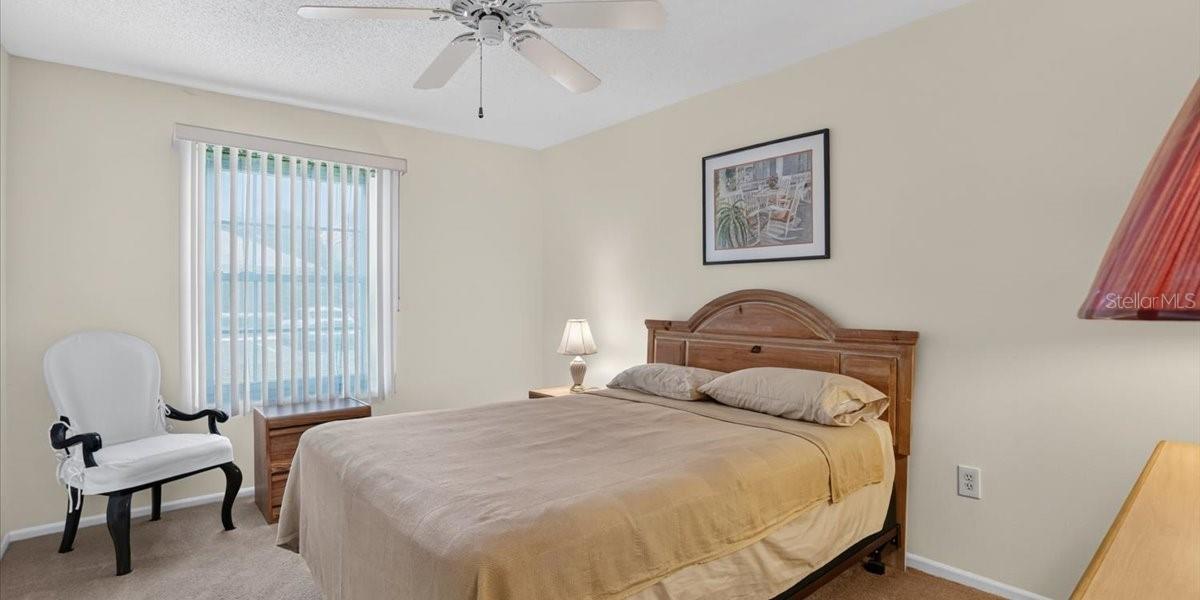 2nd bedroom