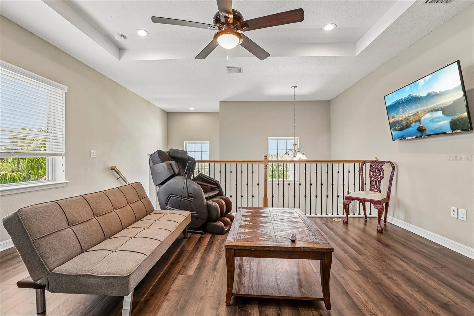 Upstairs loft with new laminate flooring