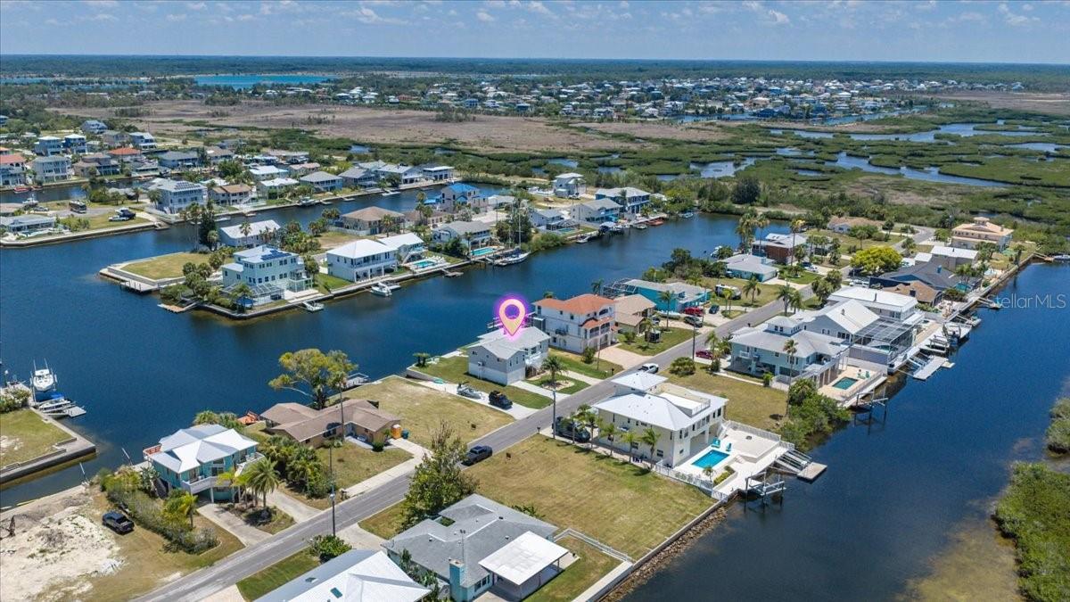 TB8522130