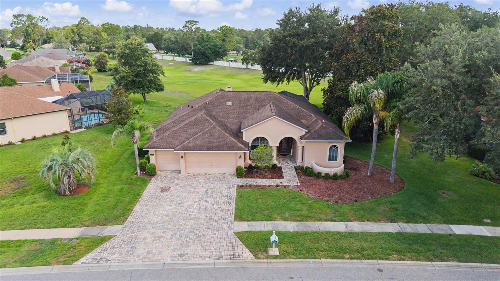 Aerial view of the home in Silverthorn Golf & Country Club.