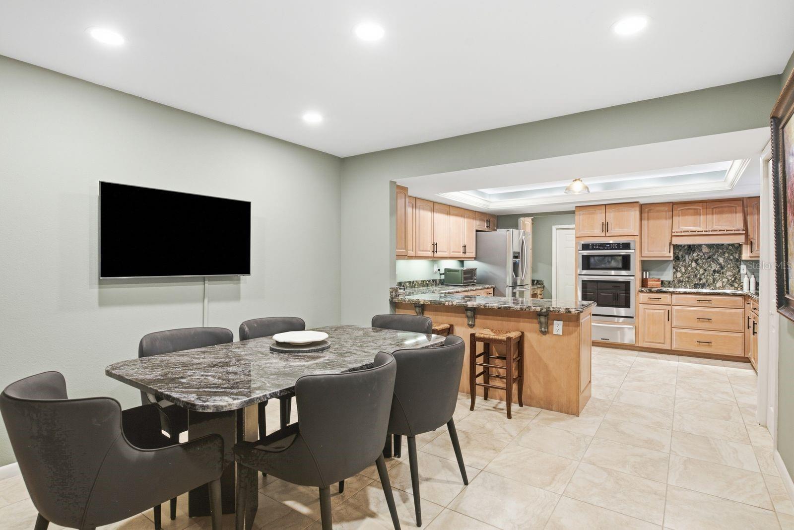 Eat in Kitchen